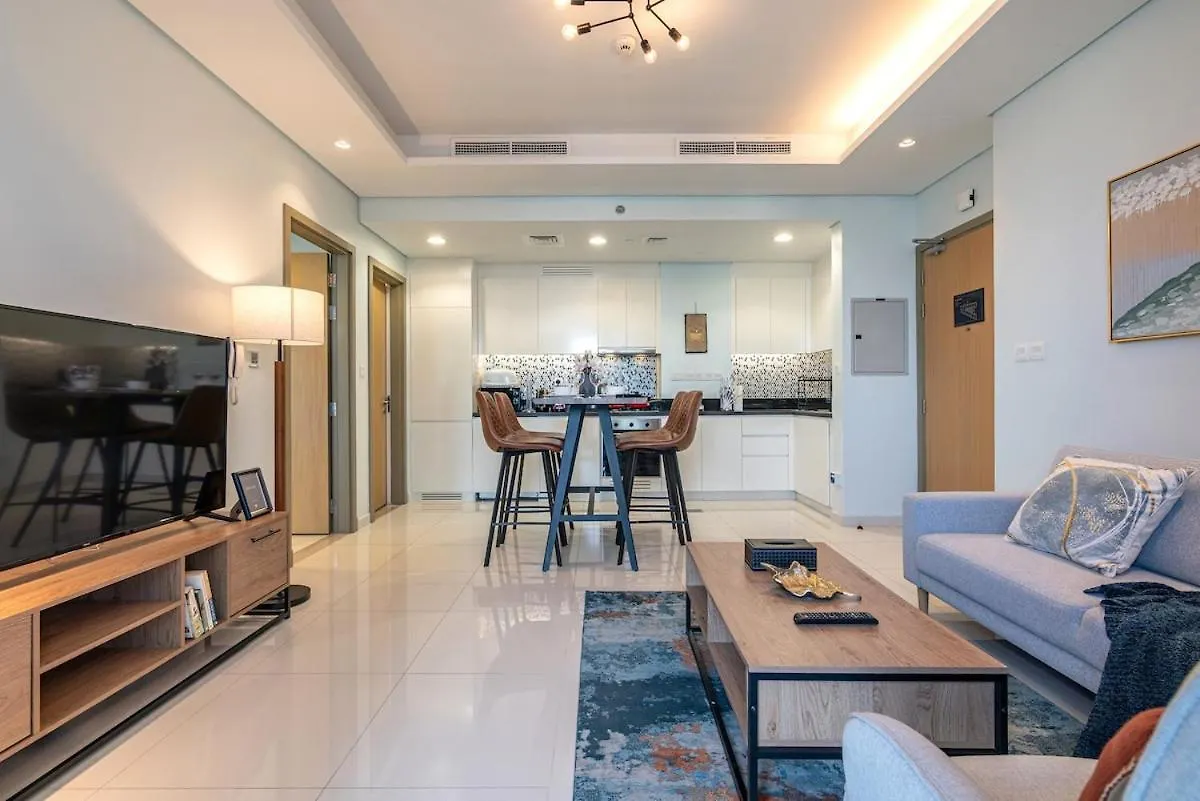 Near Dubai Mall - Pool Access - Sun Set View - Kingbed